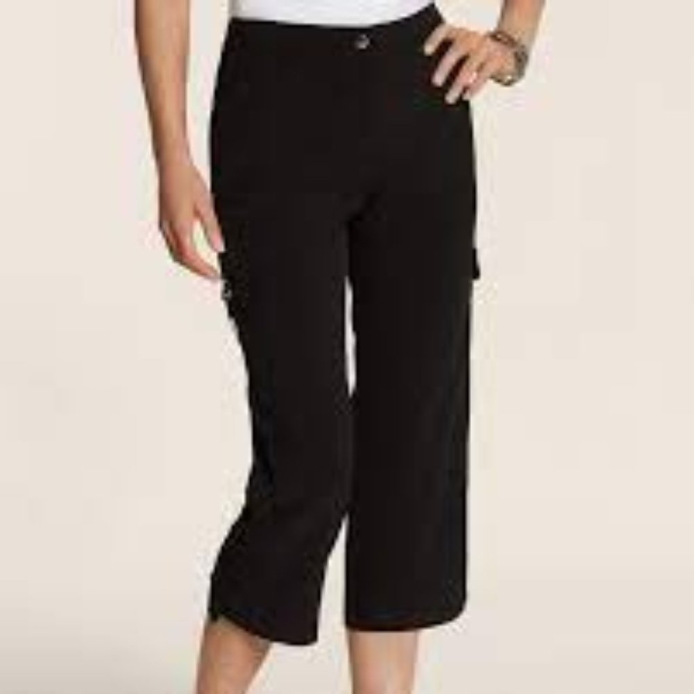 Zenergy by Chicos Neema Emmie Cargo Crop Capri
